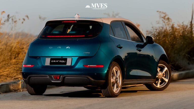 BYD Dolphin vs GWM Ora 03