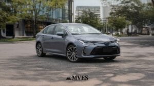 Toyota Corolla sedán híbrido